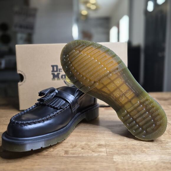 Dr. Martens Adrian Tassel Loafers Women’s US 6 Black Polished Leather NWT - Picture 6 of 11